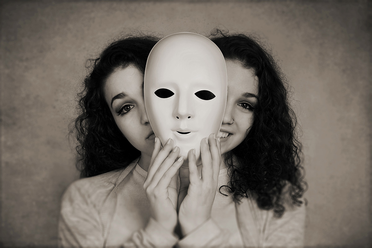 Narcissism, Machiavellianism and Psychopathy – Unmasking The Dark Triad